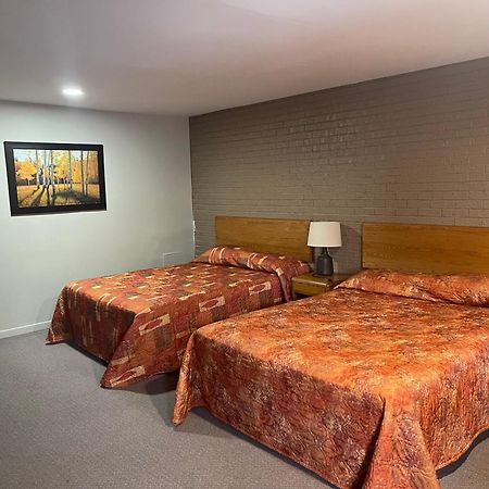Auberge L'Etape Mont-Laurier Bilik gambar